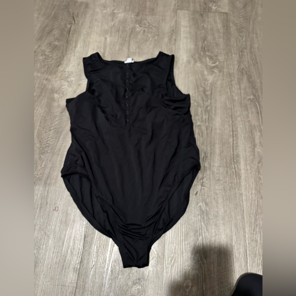 Andie Full Coverage Black High Neck Malibu One Piece Swimsuit - Picture 4 of 6